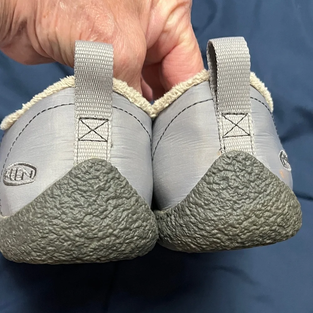 Keen Gray Quilted Slip-On Shoes 9 EU 39.5 - Picture 5 of 14